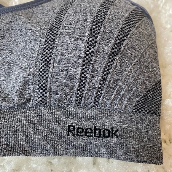 Reebok Sports Bra, size small, like new condition - Picture 7 of 7